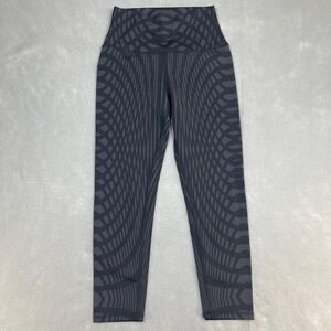 Alo Leggings Yoga Pants Size XS Airbrush High Waisted Black Arches Capris